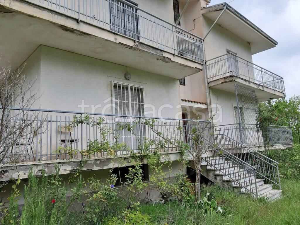 Casa Indipendente in in vendita da privato a Roccabascerana strada Comunale Cerasuolo