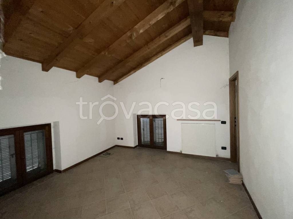 Appartamento in vendita a Cortemaggiore via Camillo Benso di Cavour
