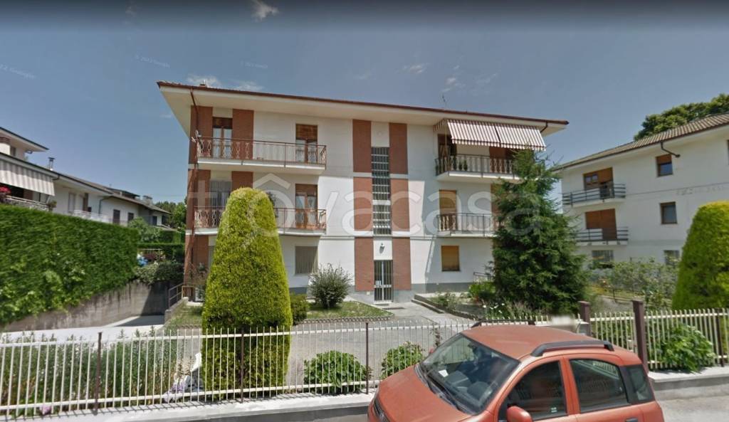 Appartamento in in vendita da privato a Cavour via Amedeo Peyron, 8