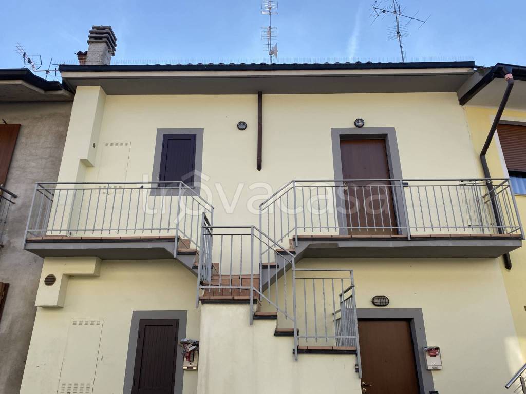 Appartamento in vendita a Roncello via Giacomo Matteotti, 8