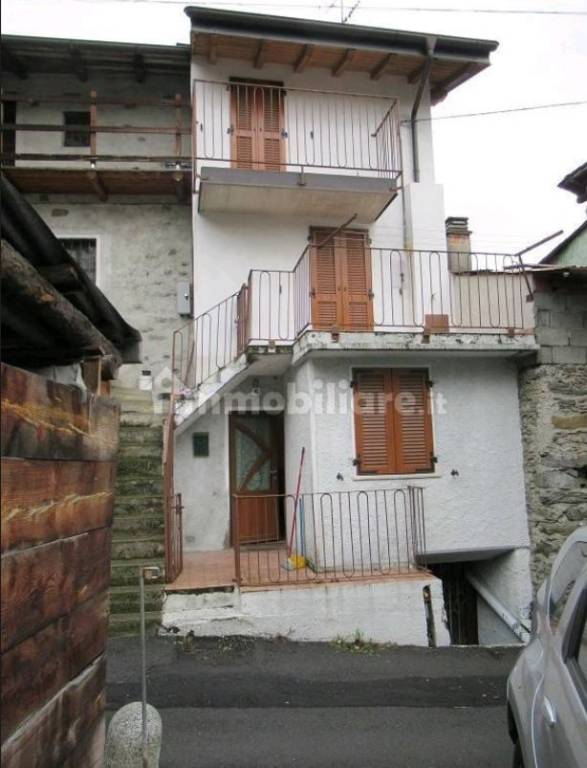 Casa Indipendente in in vendita da privato a Teglio via Bozzi, 6