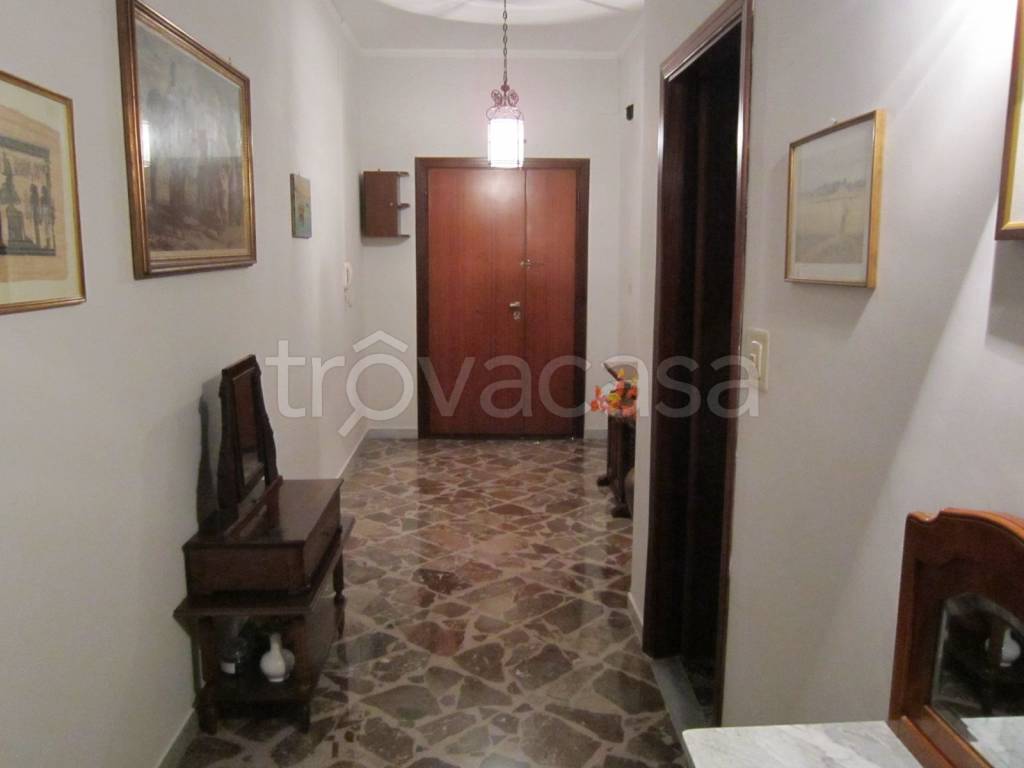 Appartamento in in vendita da privato a Battipaglia via Pasubio, 45