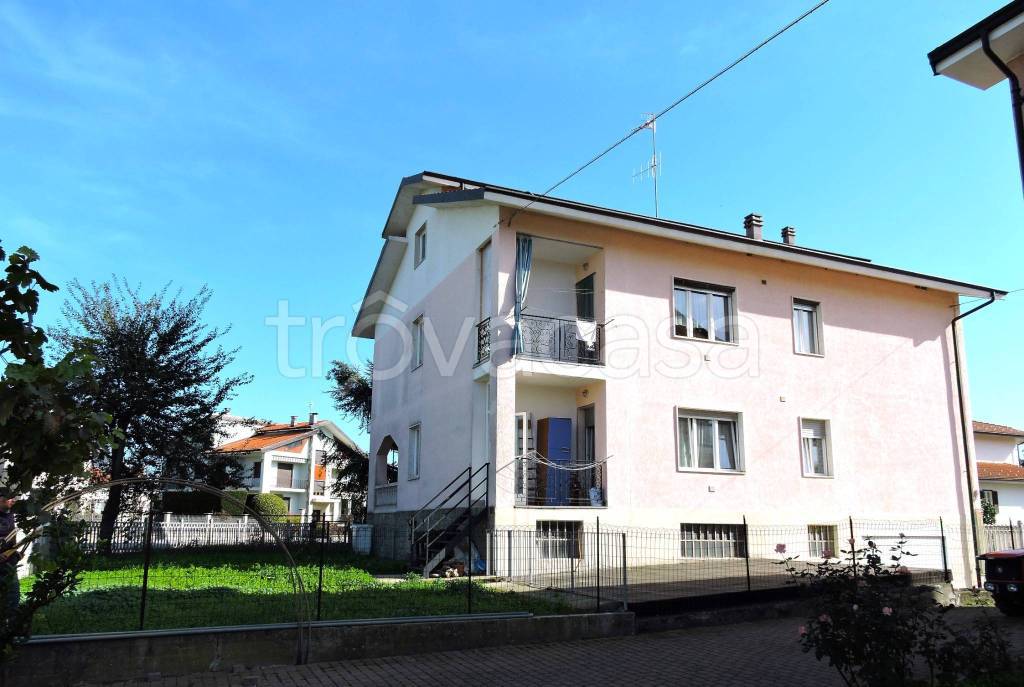 Appartamento in vendita a Bene Vagienna via Fossano, 9