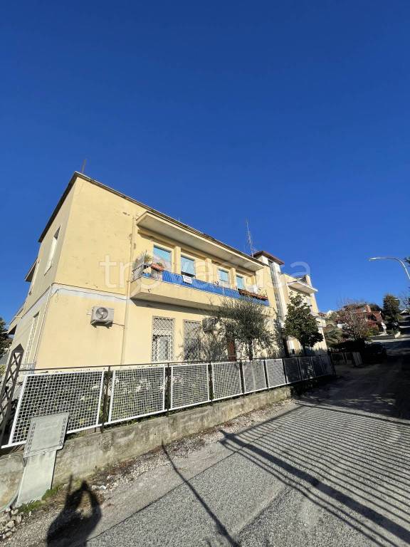 Appartamento in vendita a Frosinone via Cosenza