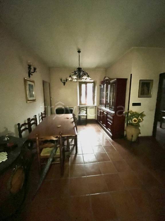 Appartamento in vendita a Carpineto Romano via Roma, 135