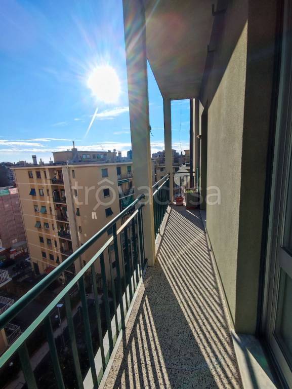 Appartamento in in vendita da privato a Genova via Bartolomeo Carrea, 1
