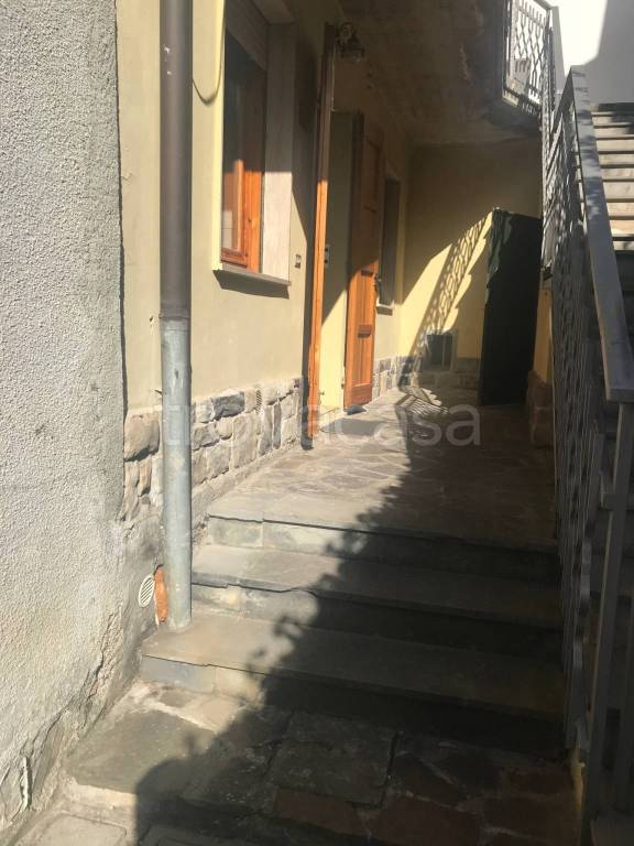 Appartamento in in vendita da privato a Ventasso via della Libertà, 37