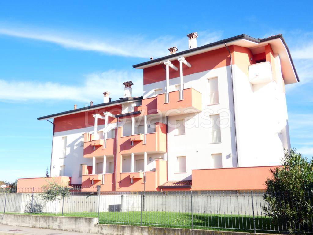 Appartamento in vendita a San Giorgio su Legnano via Carlo Alberto Dalla Chiesa
