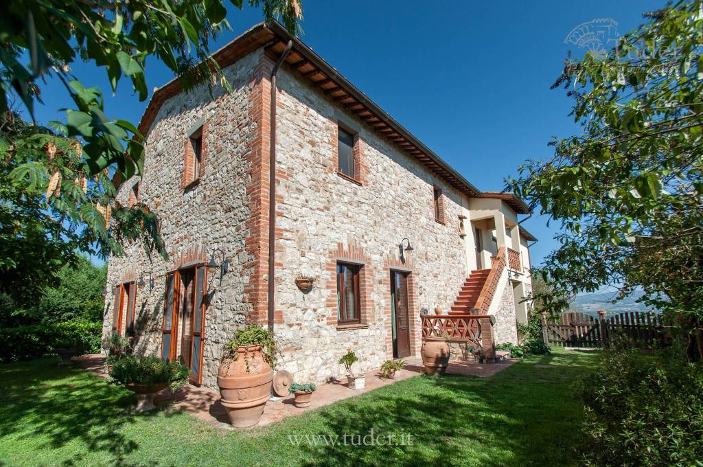 Casale in vendita a Fratta Todina via Spineta, 32