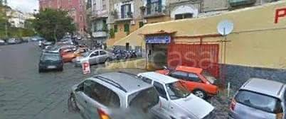 Garage in vendita a Napoli via San Gennaro dei Poveri, 26