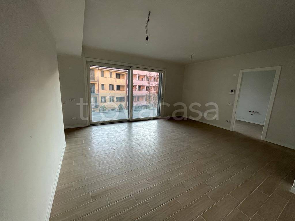 Appartamento in vendita a Lecco via Don Giuseppe Pozzi