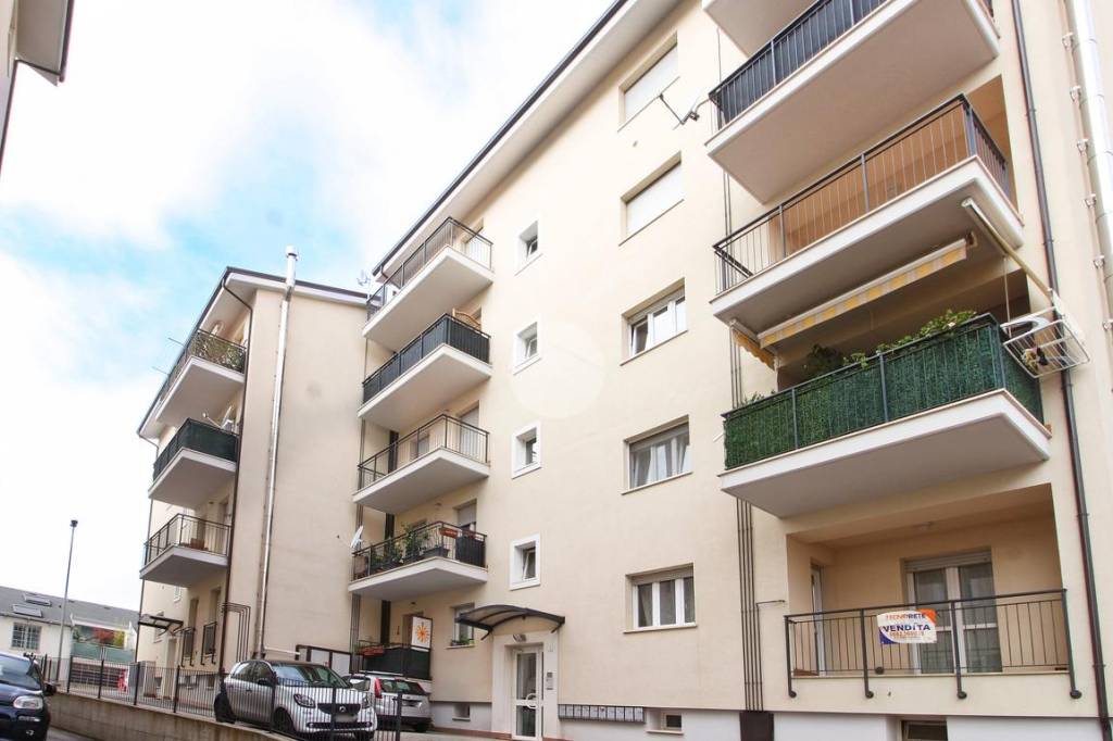 Appartamento in vendita a L'Aquila via s. Gabriele dell'Addolorata, 5