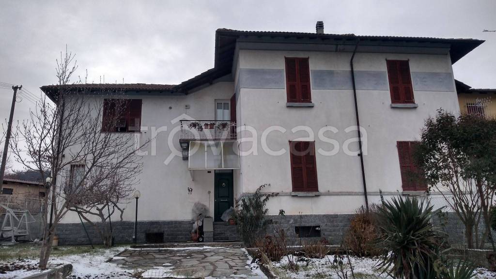 Villa Bifamiliare in in vendita da privato a Cengio via Vittorio Veneto, 9