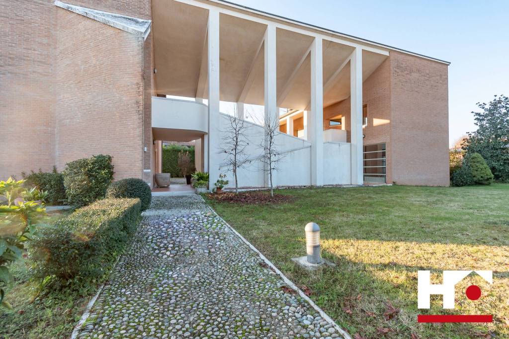 Villa Bifamiliare in vendita a Paderno Franciacorta via Alcide De Gasperi, 26