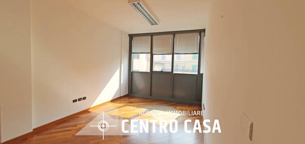 Ufficio in vendita a Lugo piazza Francesco Baracca