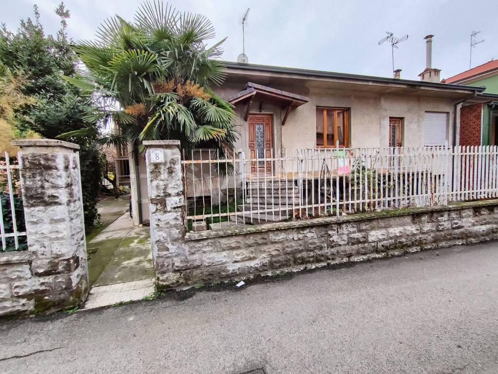 Appartamento in vendita a Pozzuolo Martesana via Giuseppe Verdi, 8