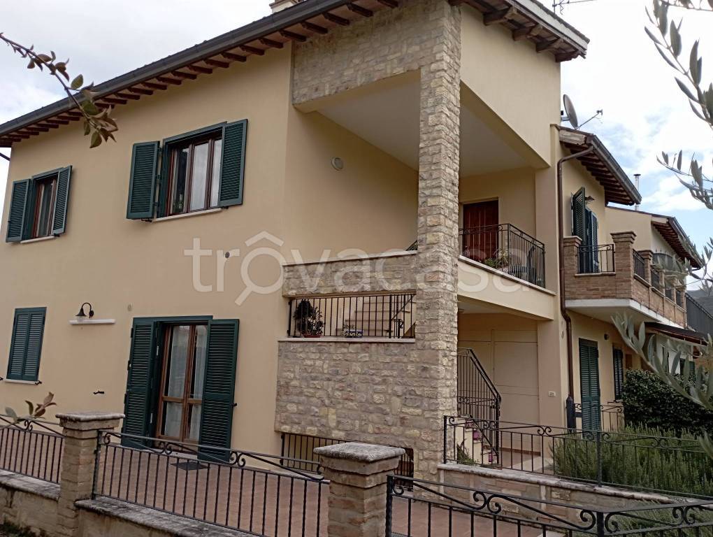 Appartamento in vendita a Spoleto località Madonna di Lugo