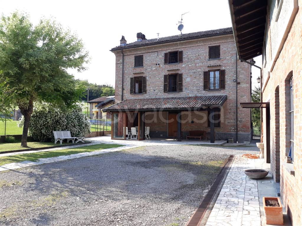 Casa Indipendente in vendita a Sarezzano sarezzano, 1