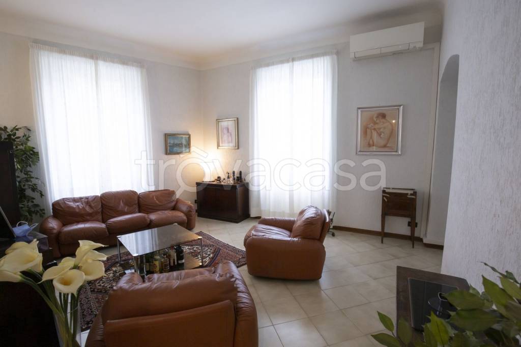 Appartamento in in vendita da privato a La Spezia piazza Giuseppe Garibaldi