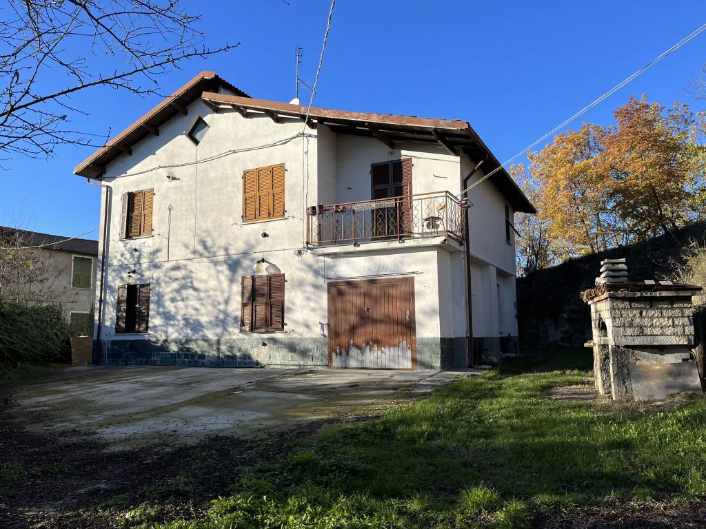 Villa Bifamiliare in vendita a Castelletto d'Orba via San Sebastiano, 24