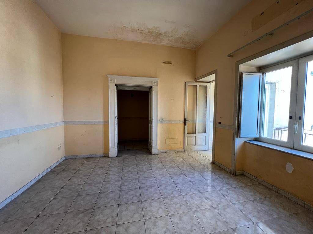 Appartamento in vendita a Sant'Arpino via Luigi Compagnone