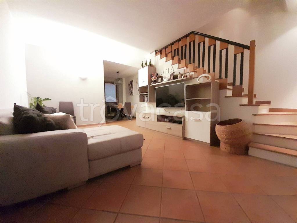 Villa a Schiera in vendita a Sissa Trecasali via Lugagnano