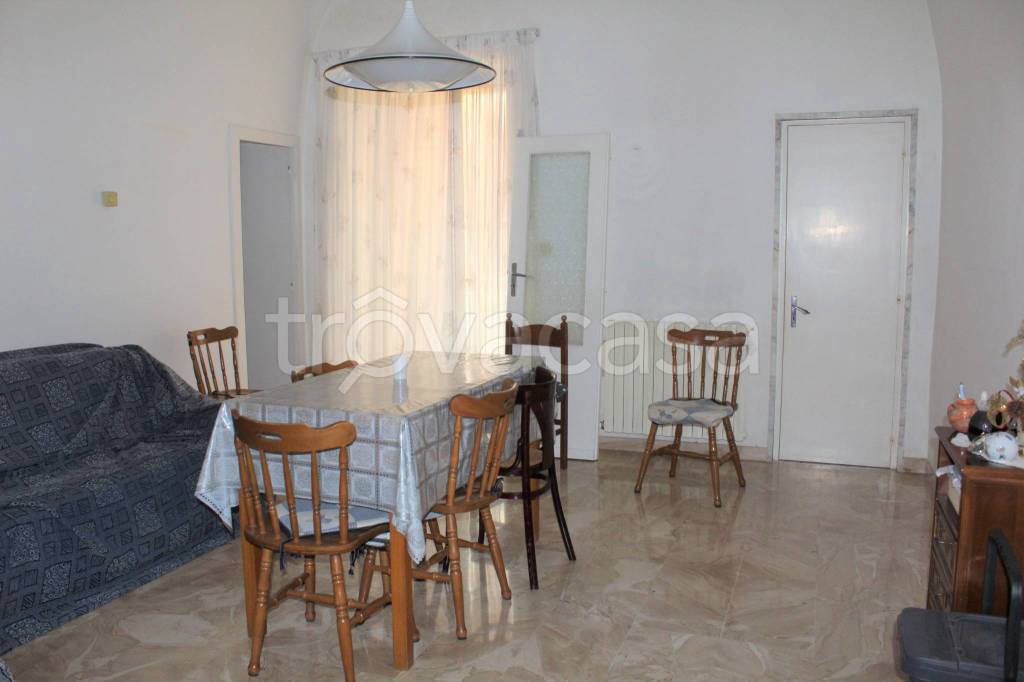 Appartamento in vendita a Santeramo in Colle