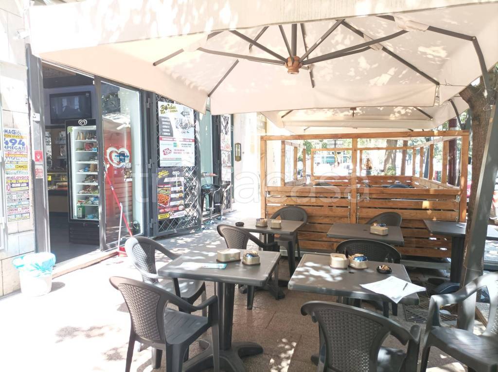 Bar in vendita a Roma viale Guglielmo Marconi