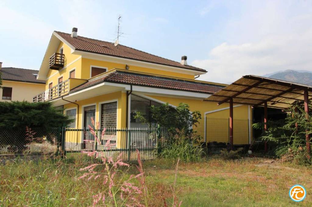 Casa Indipendente in vendita a Chiusa di San Michele via Torino 39