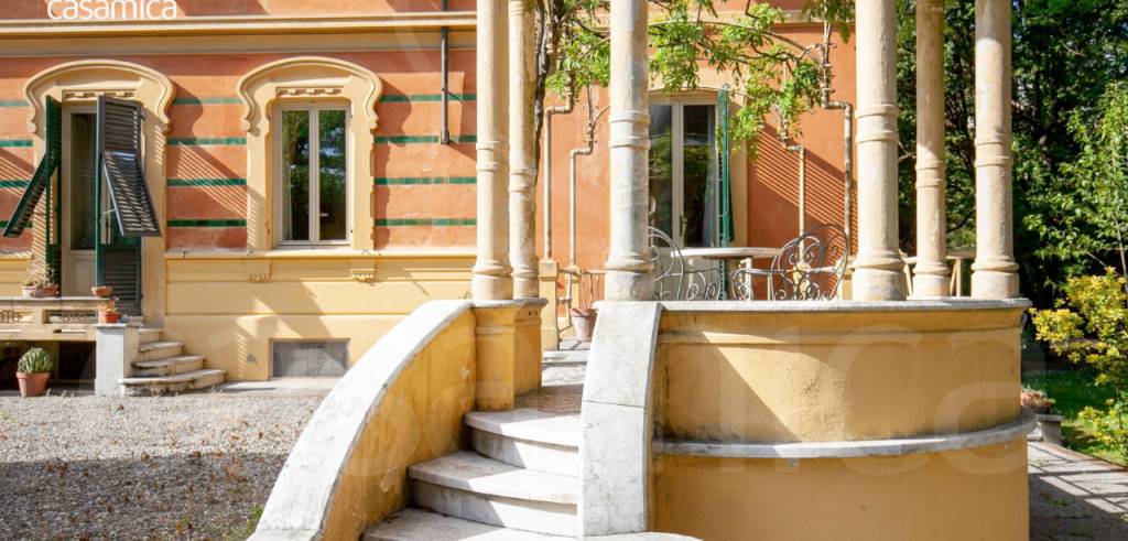 Villa Bifamiliare in vendita a Modena