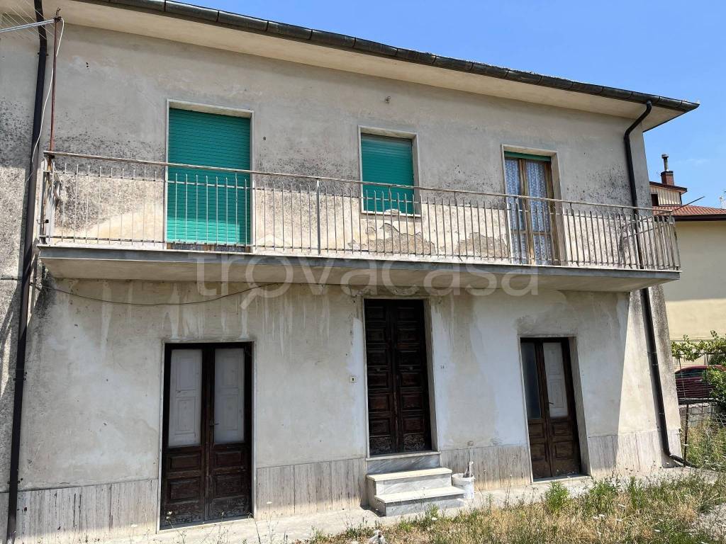 Casa Indipendente in vendita a Capriglia Irpina via Cioppolo, 31
