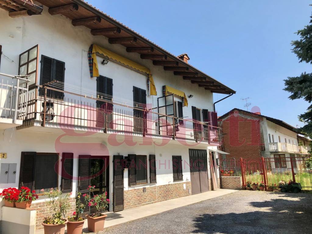 Casa Indipendente in vendita a Sommariva Perno località Moi