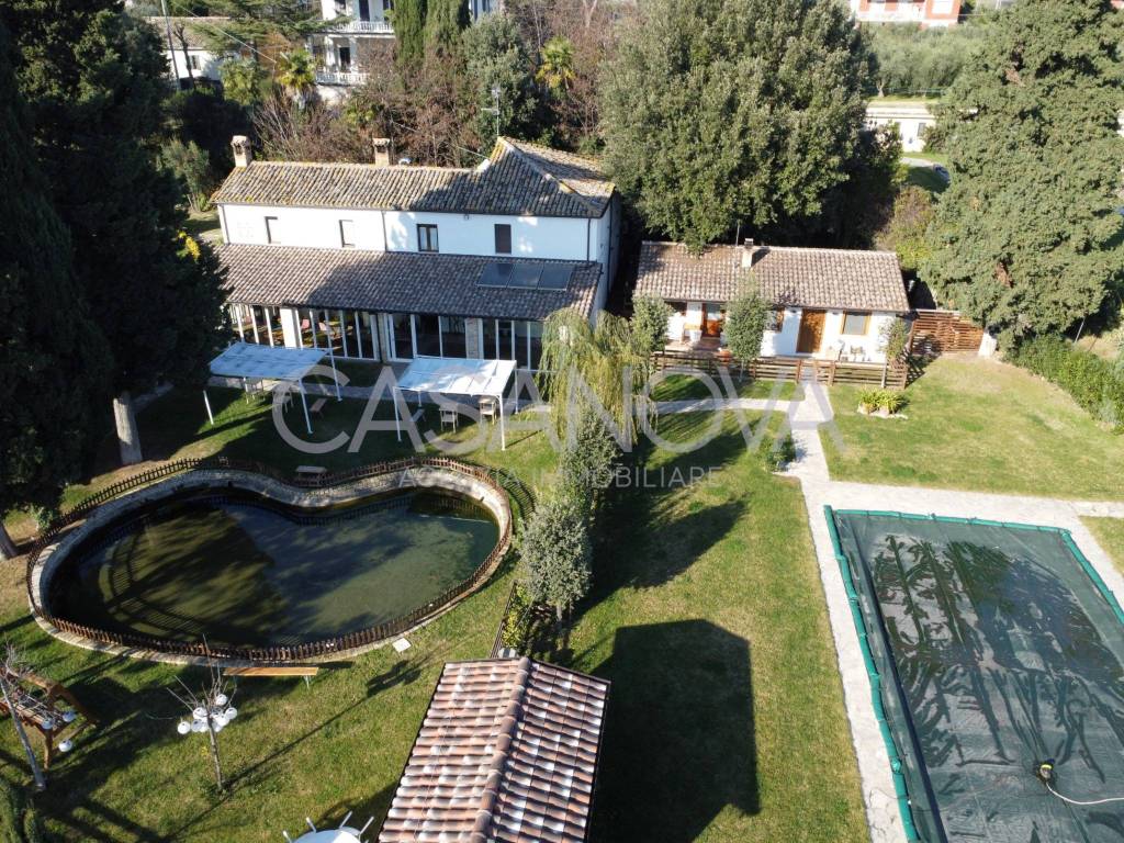 Villa Bifamiliare in vendita a Giulianova