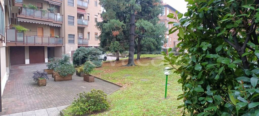 Appartamento in vendita a Legnano viale Gorizia