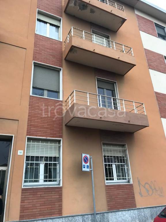 Appartamento in vendita a Vercelli via Raimondo Lullo, 14