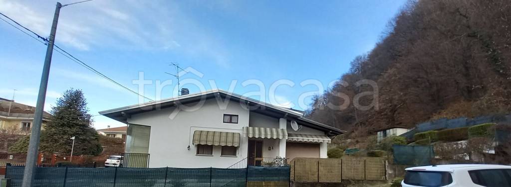 Villa in vendita a Quarona via Giacomo Massarotti, 27