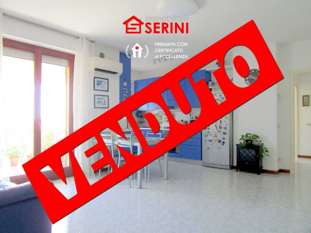 Appartamento in vendita a Macerata via Metauro