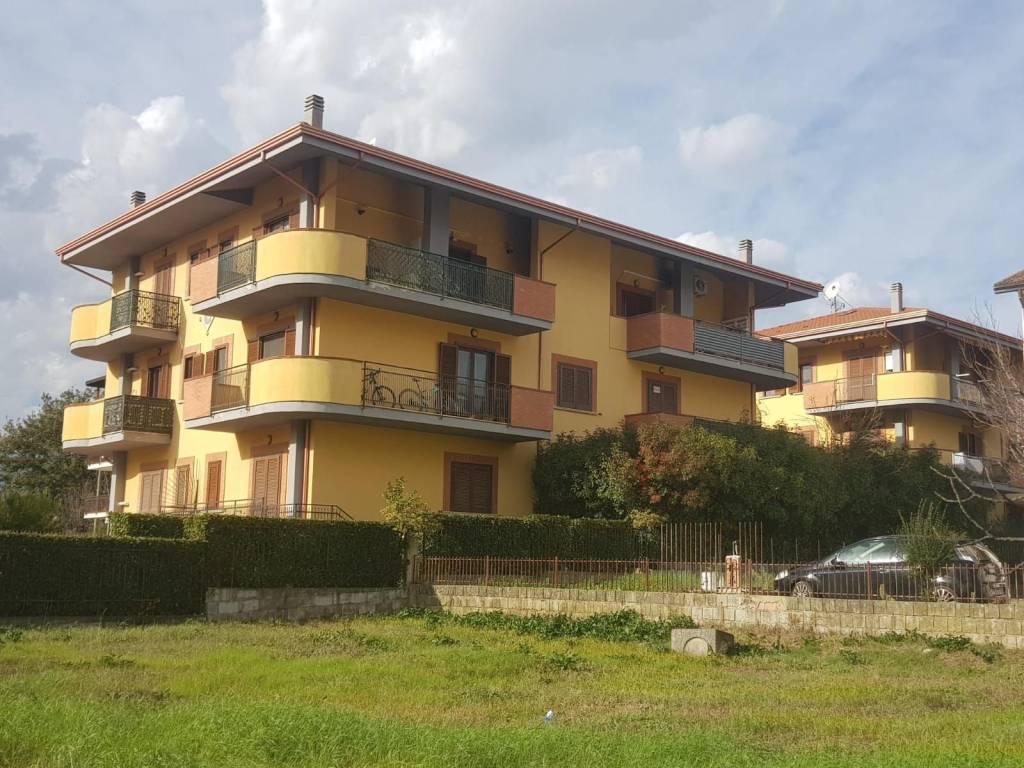 Appartamento in in vendita da privato a Montalto Uffugo via Rita Levi di Montalcini, 6