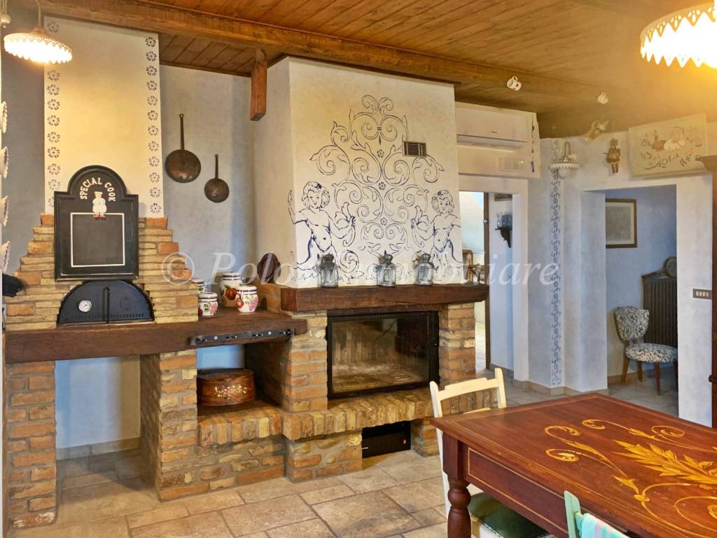 Casa Indipendente in vendita a Ponzano di Fermo via Loreto, 36