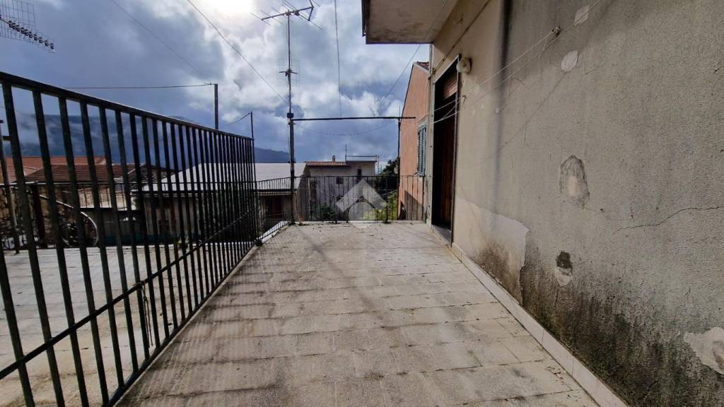 Appartamento in vendita a Castiglione del Genovesi via Chiesa, 35