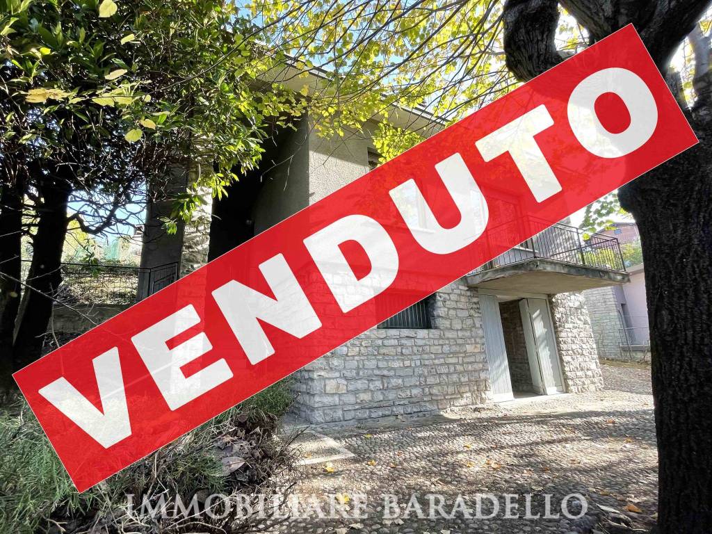 Villa in vendita a Como via Muggiò, 52