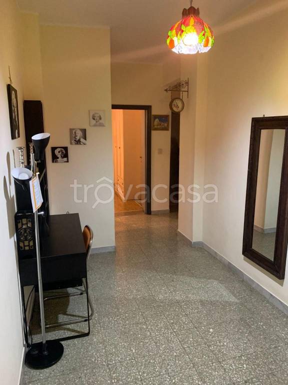 Appartamento in vendita a Roma via Giovanni Maggi, 23