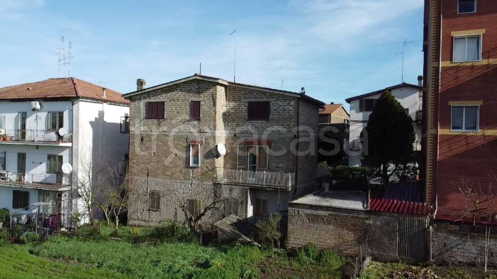 Villa in vendita a Mazzano Romano