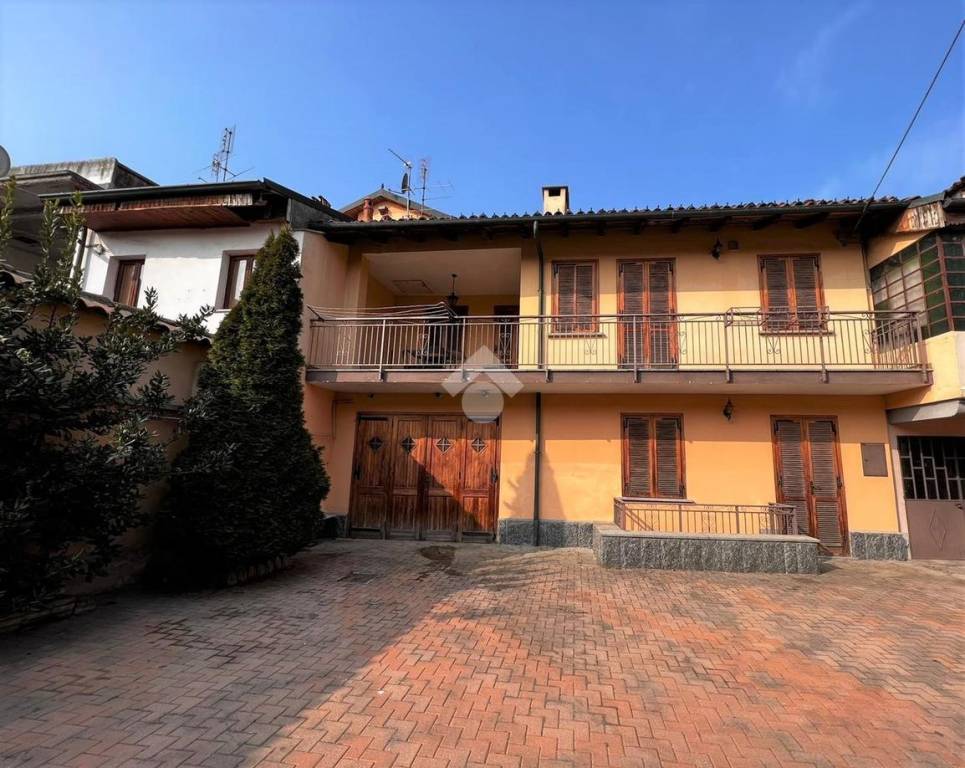Villa Bifamiliare in vendita a Collegno via Giuseppe Gramaglia, 3