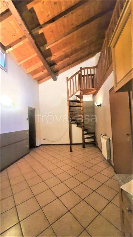 Appartamento in vendita a Osio Sotto via Dante Alighieri, 3