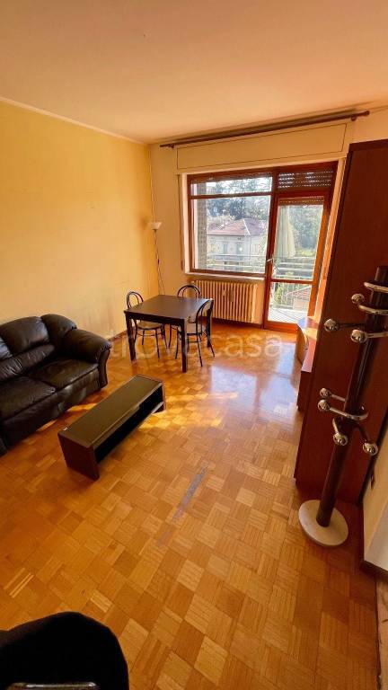 Appartamento in in affitto da privato a Varese via Sant'Imerio, 27