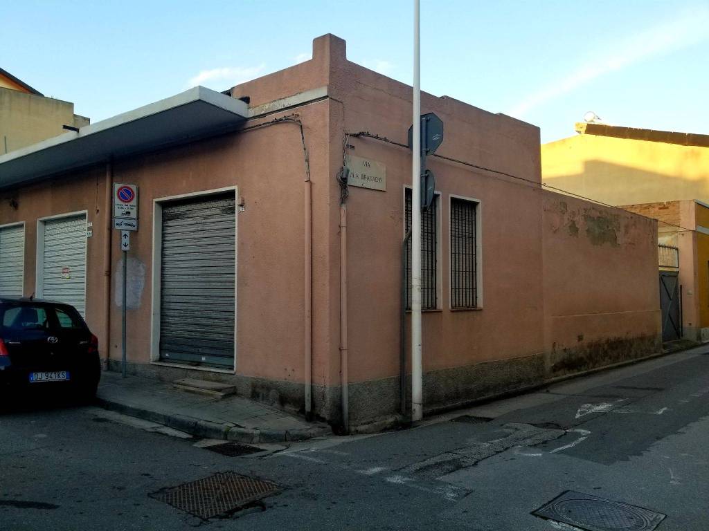 Terreno Residenziale in vendita a Cagliari via Balilla, 121