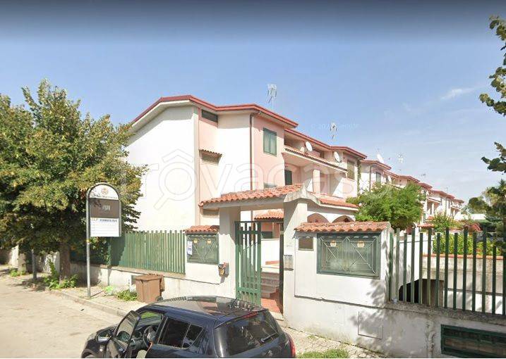 Villa a Schiera in in vendita da privato a Marcianise via Giovanni Falcone, 32