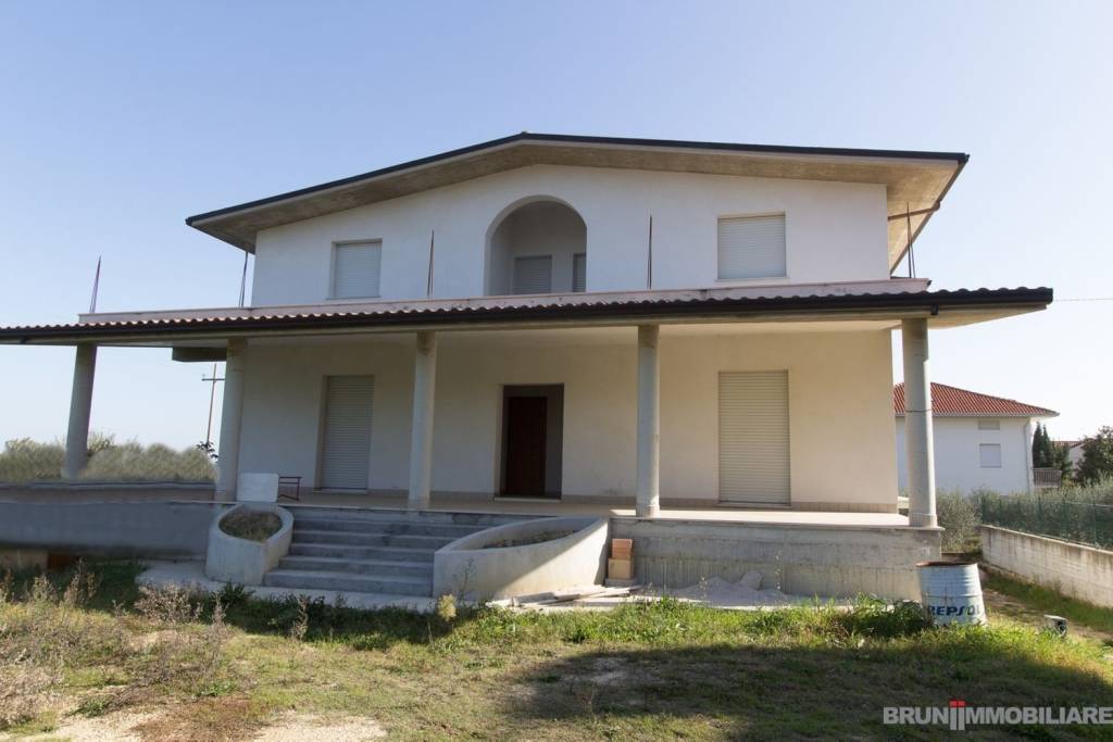 Villa in vendita a Ortona corso Villa Grande, 15