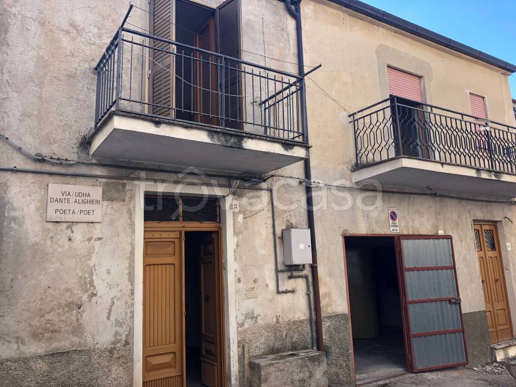 Appartamento in in vendita da privato a Frascineto via Dante, 28
